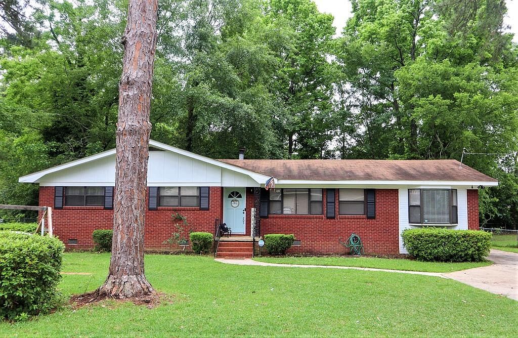 203 Junaluska Ave, Dothan, AL 36303 | Zillow