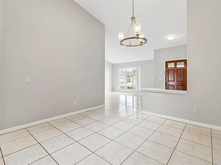 10105 Sea Spray Pl — Photo 11