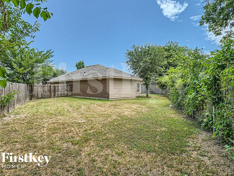 6743 Ohana Pl — Photo 27