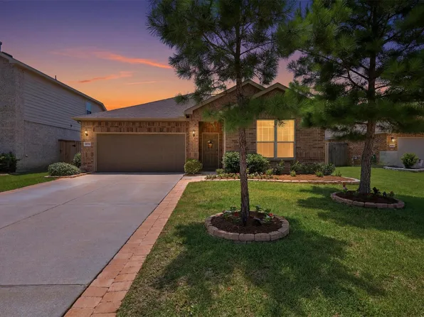 9739 Birdsnest Ct, Spring, TX 77379
