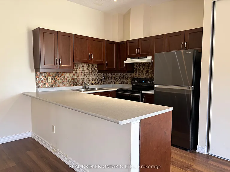 4140 Foxwood Dr #108 — Photo 4