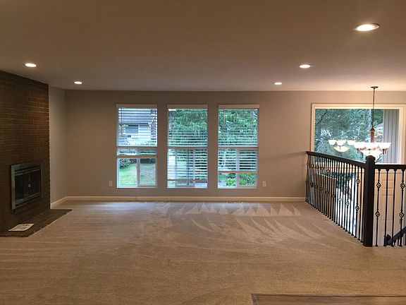 5th image of 10408 NE 136th Pl