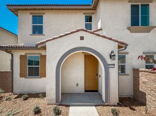 16520 Botanical Ln, Fontana, CA 92336