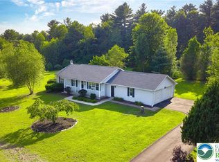 2241 Reo Dr, Effort, PA 18330