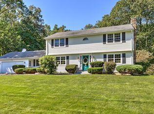 10 Ruth Dr, Wilbraham, MA 01095