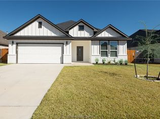2908 Goldberg Dr, Bryan, TX 77808