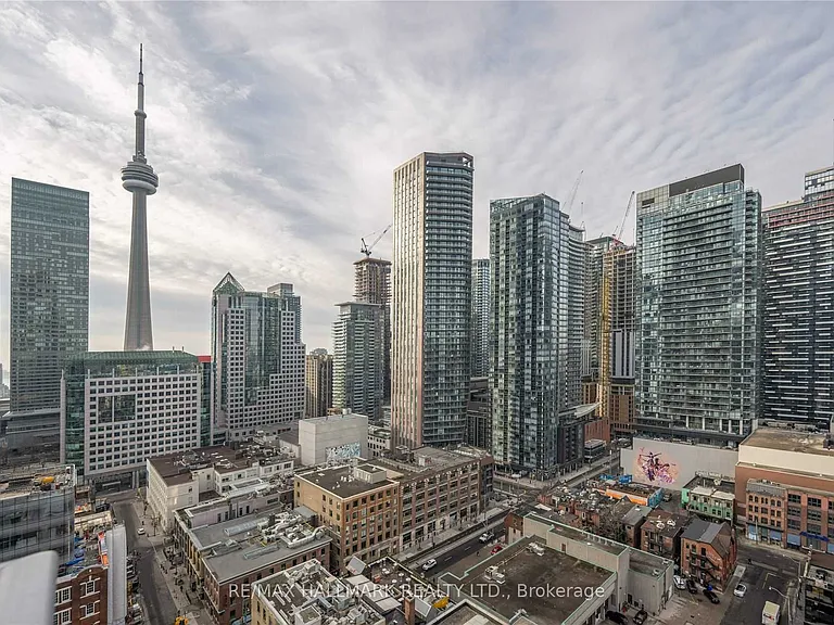 30 Nelson St #2107 — Photo 17