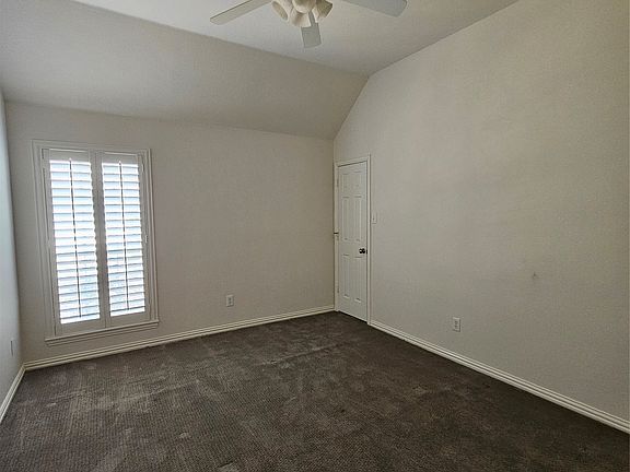 5th image of 3904 Moonbeam Ct