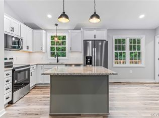 61 Oakland Pl, Louisa, VA 23093