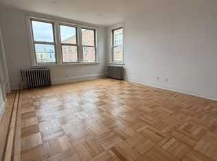 5921 Grove St APT 2, Ridgewood, NY 11385