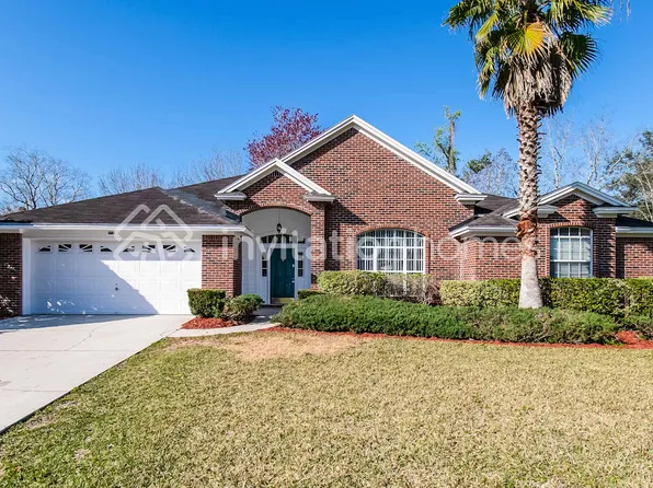 11836 Lake Fern Dr, Jacksonville, FL 32258