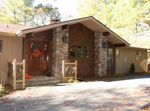 2nd image of 1158 Sky Lake Dr
