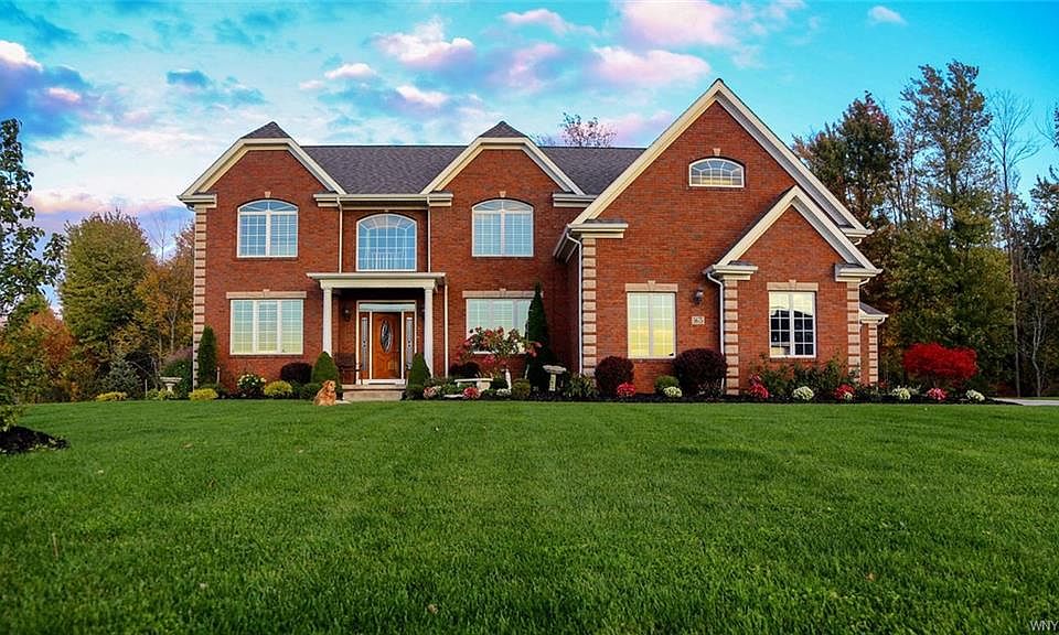 1st image of 5675 Meadowglen Dr
