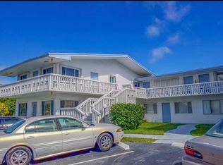 1950 Lake Osborne Dr APT 12, Lake Worth, FL 33461