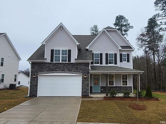 5th image of 127 Wise Oak Ln