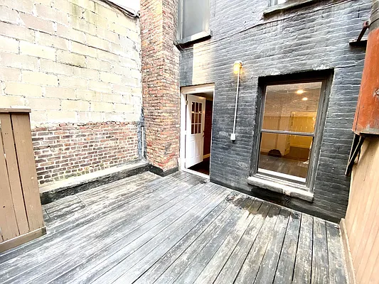 Rented by Douglas Elliman | media 15