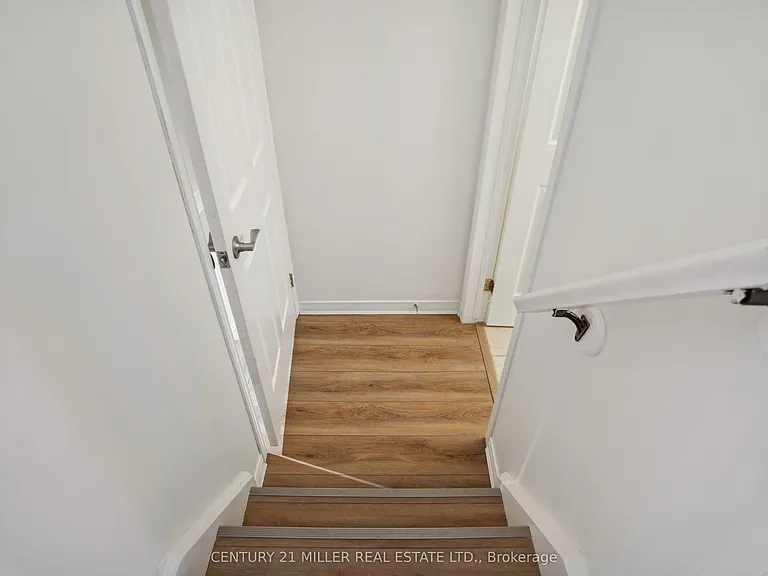 1383 Tobyn Dr — Photo 27