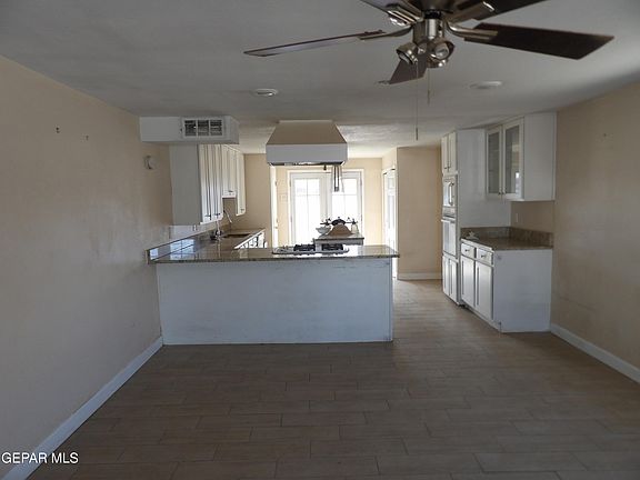 4th image of 10336 Alcan St