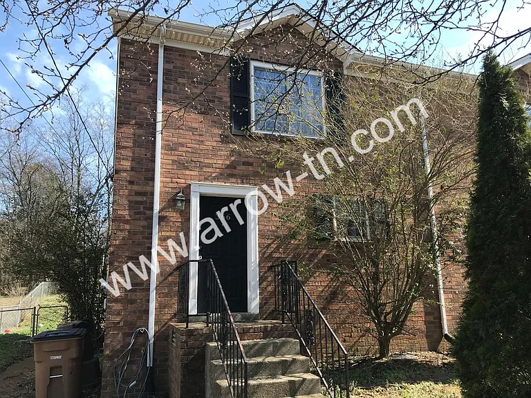 366 Clearwater Dr — Photo 1