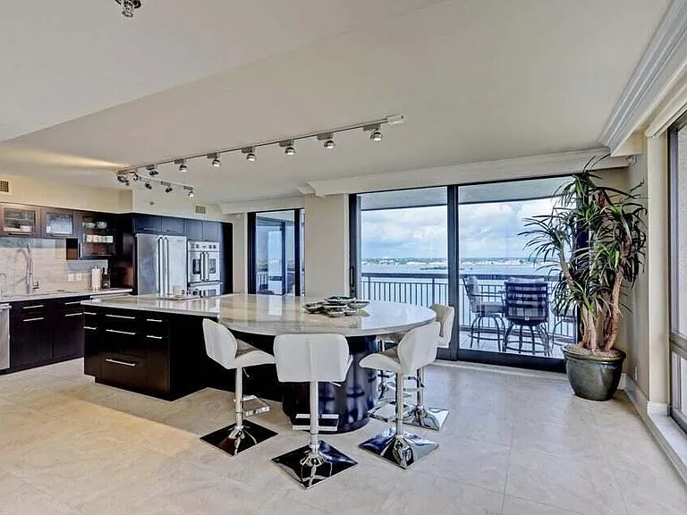 5380 N Ocean Dr #11J — Photo 7