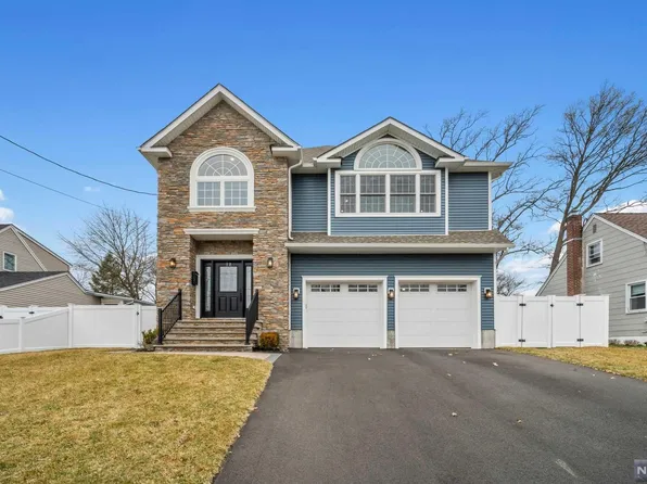 12 Marianna Pl, Emerson, NJ 07630