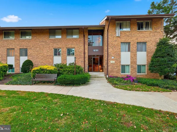 18701 Walkers Choice Rd APT 2, Montgomery Village, MD 20886