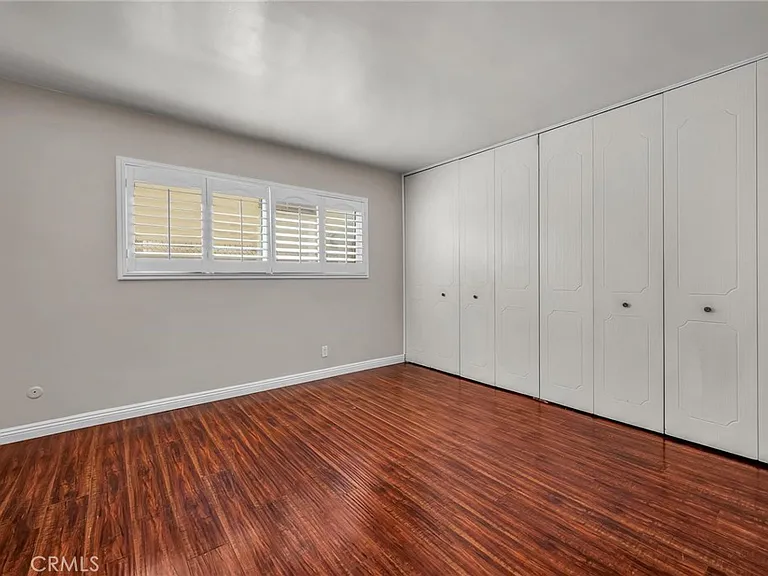 810 Edgewood St #105 — Photo 9