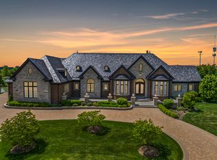 23 Enclave Ct, South Barrington, IL 60010