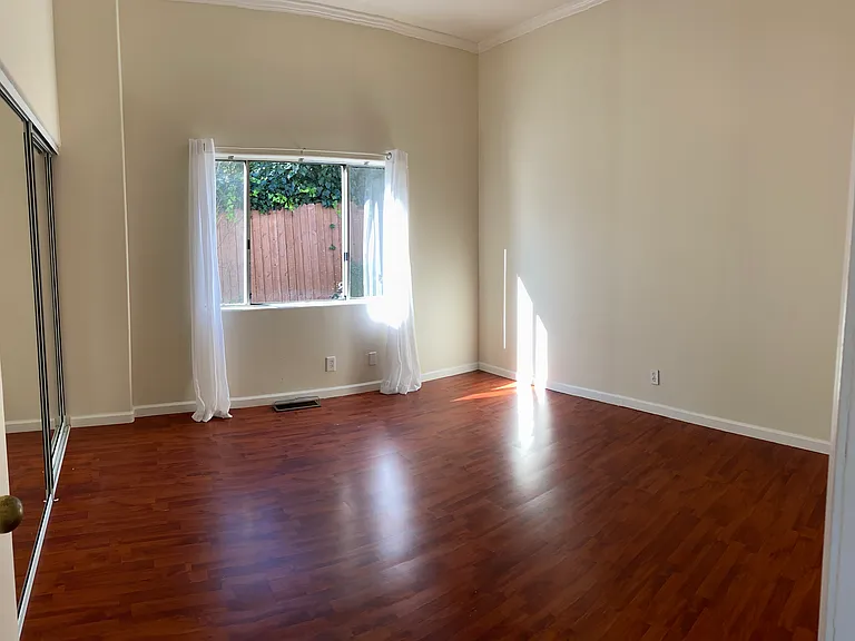 1841 Marney Ave — Photo 14