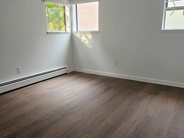 855 W 8th Ave #865 — Photo 3