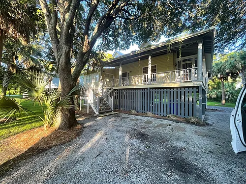 2917 Ion Ave Photo 1