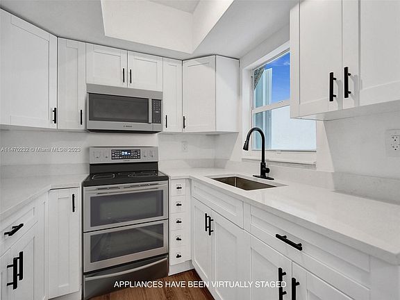 5th image of 1716 NW 8th St