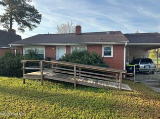 309 W College Street, Whiteville, NC 28472