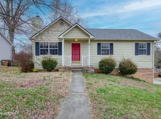6012 Autumn Oaks Ln, Knoxville, TN 37921
