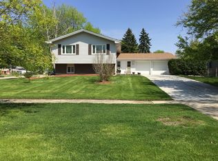 2S041 Lloyd Ave, Lombard, IL 60148