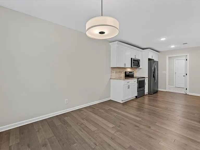 513 Wingfield Ct — Photo 18