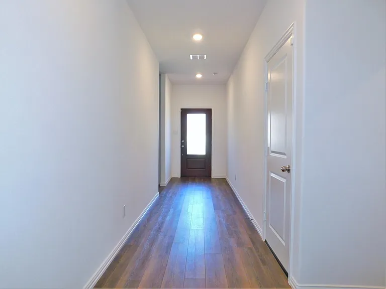 1624 Da Vinci Dr — Photo 4