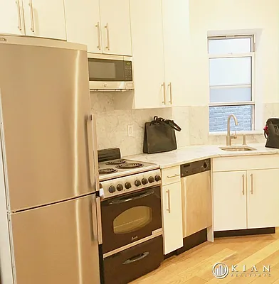 Rented by Kian Realty | media 20