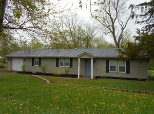 1792 Highlawn Rd, Decatur, IL 62521