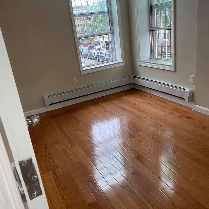 2nd image of 6056 70th Ave