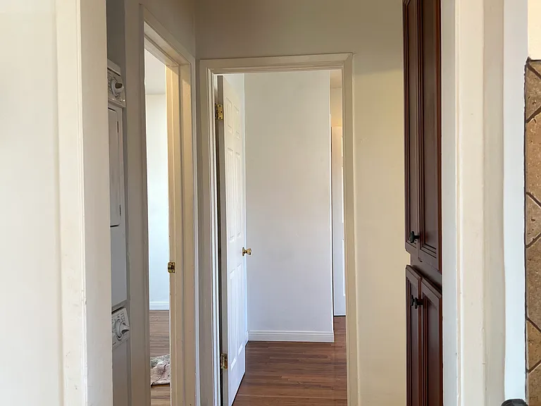 4837 Brighton Ave — Photo 12
