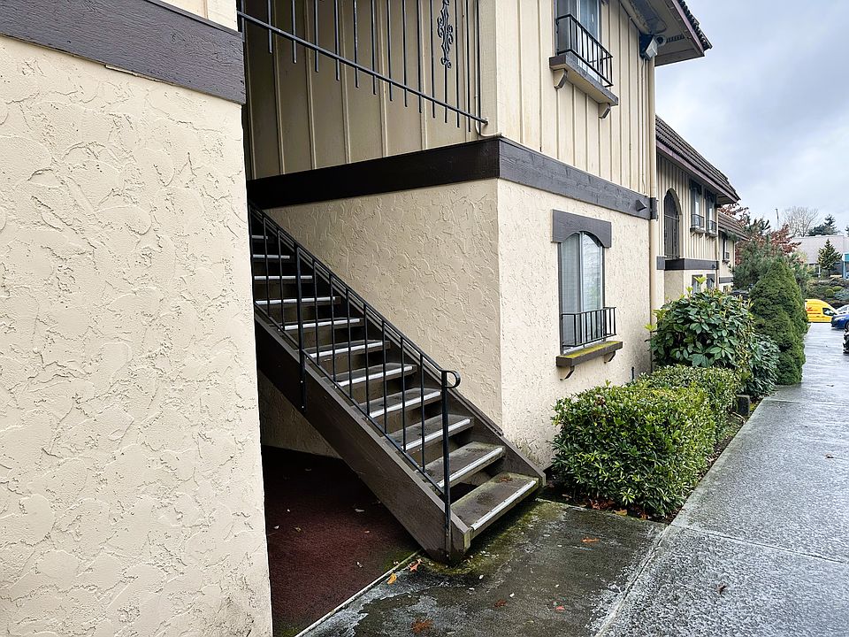 1st image of 1001 S Pearl St APT A12