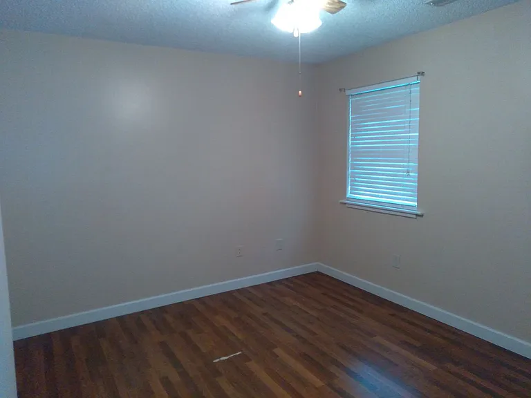 307 Kyle Dr — Photo 15