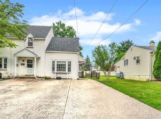 126 Cameron Rd APT B, Willow Grove, PA 19090