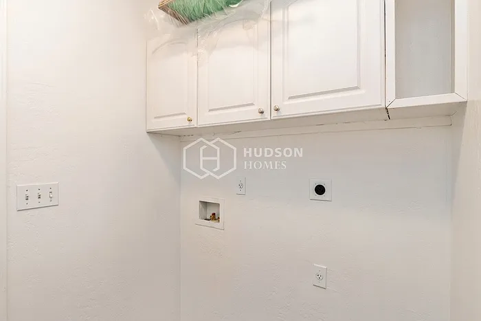 843 E Morelos St — Photo 18