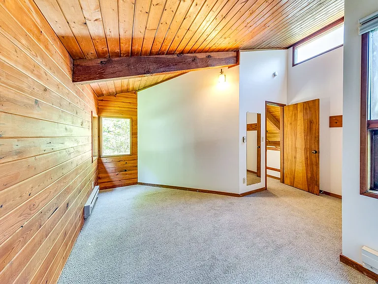 7019 NE Twin Ponds Rd — Photo 27