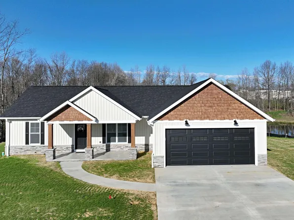 205 Fawn Ln, Washington, IN 47501
