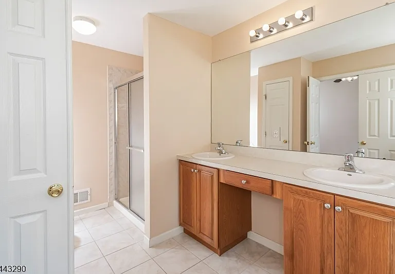 40 Kennedy Ct — Photo 19