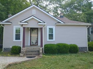 213 S Walnut St, Seneca, SC 29678