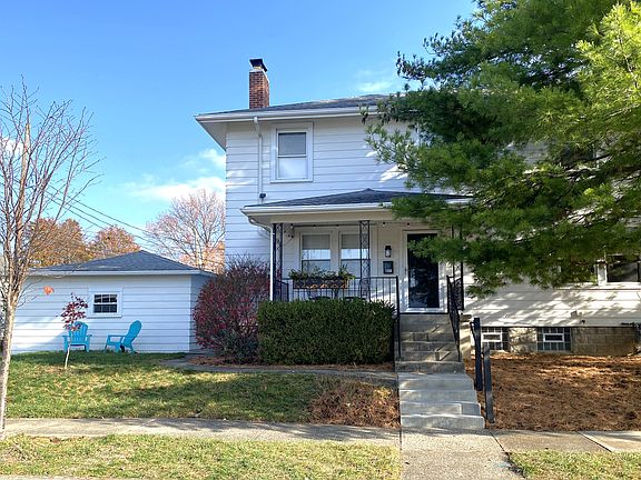 2nd image of 1200 Holly Ave